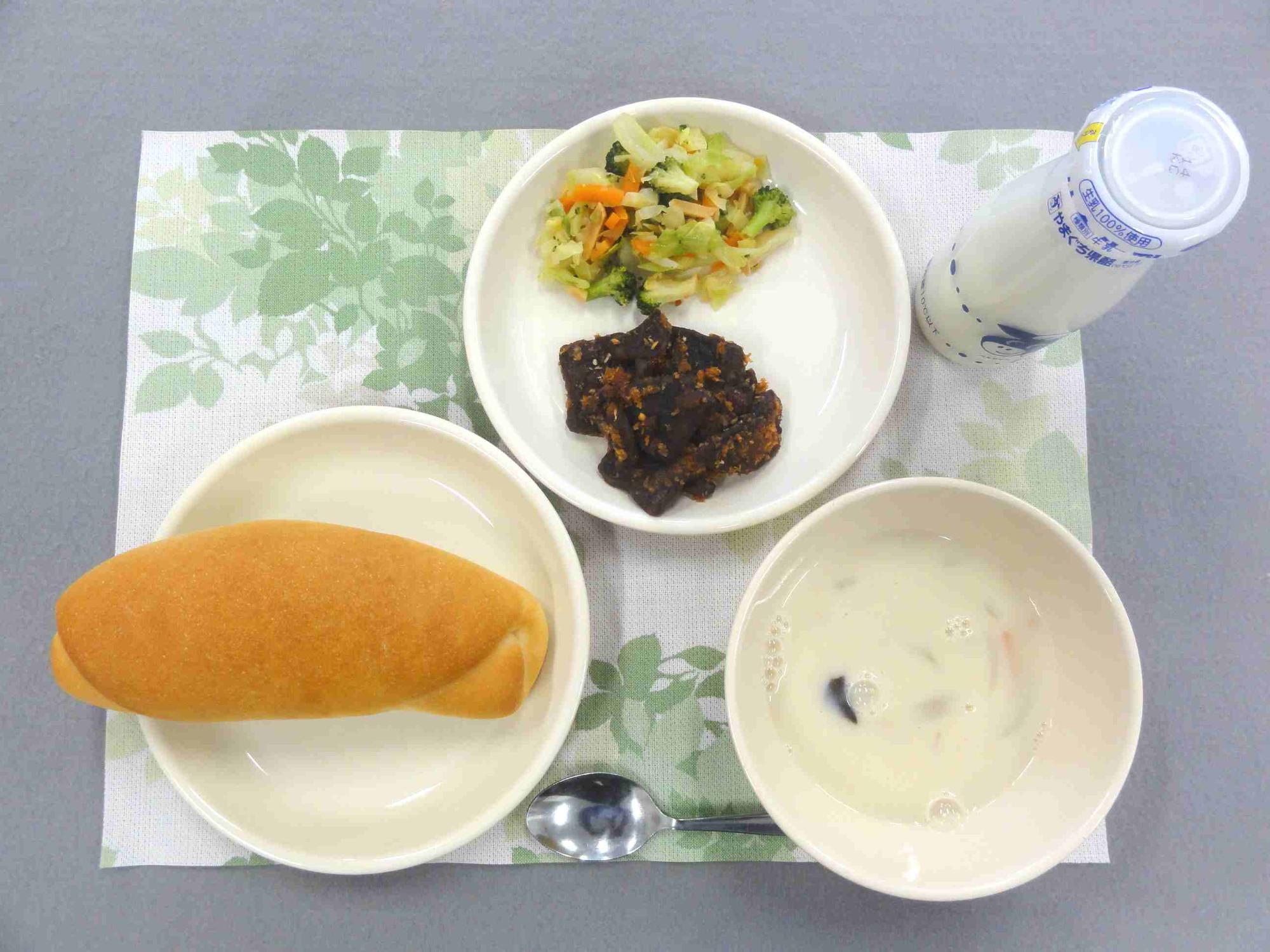 12月9日の給食の写真