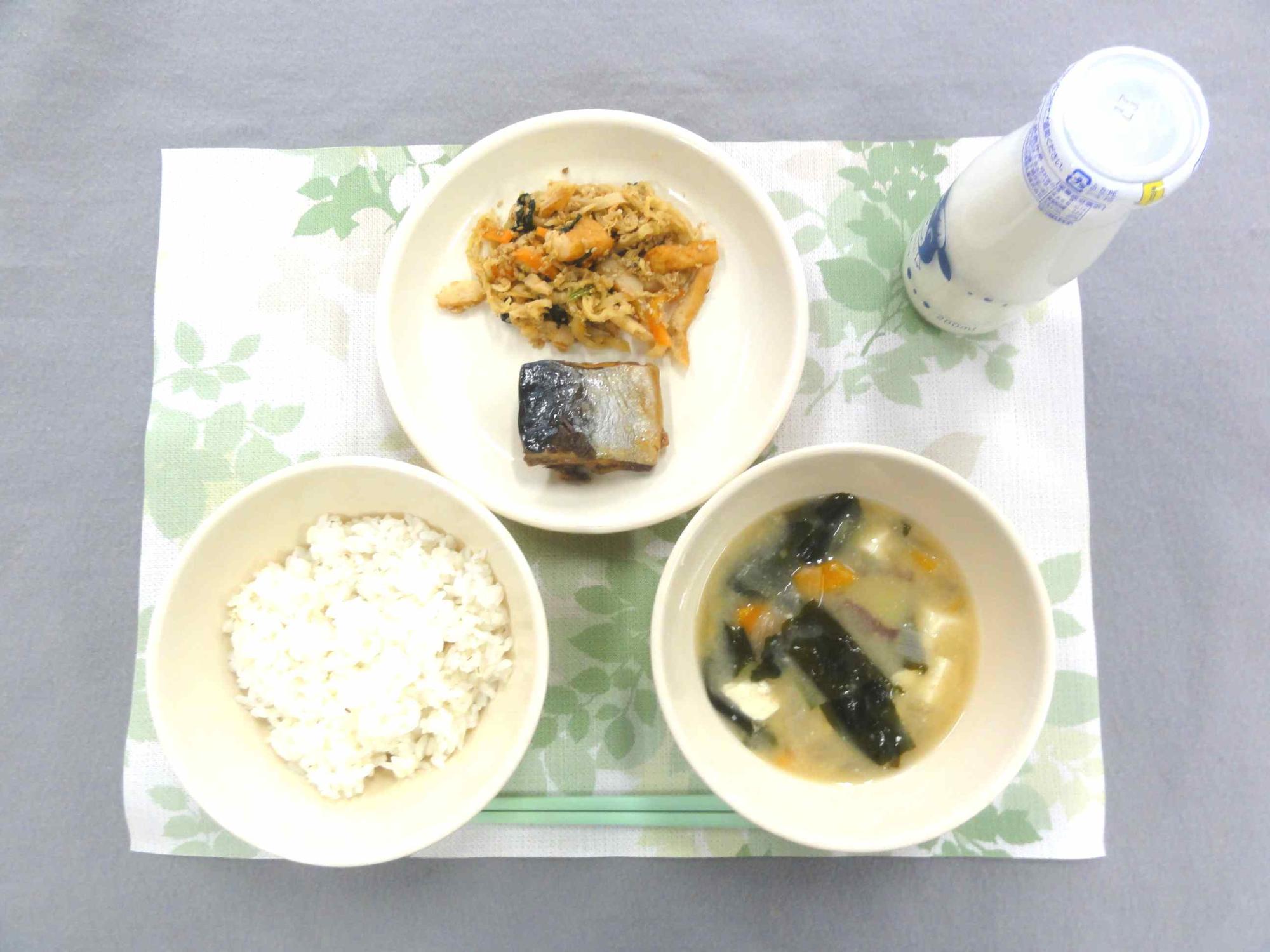12月13日の給食の写真
