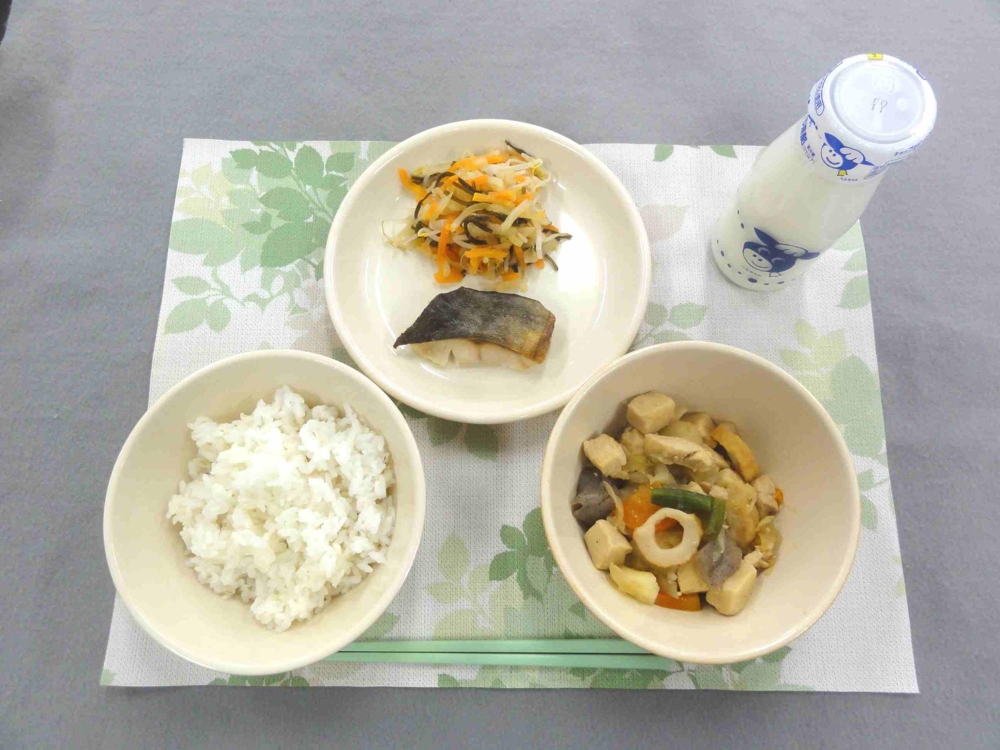 2月7日の給食の写真