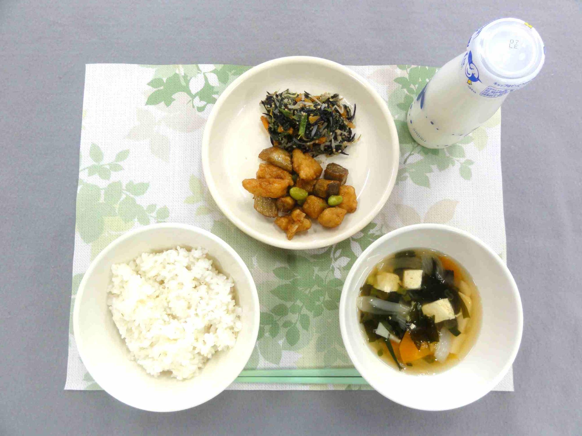 3月2日の給食の写真