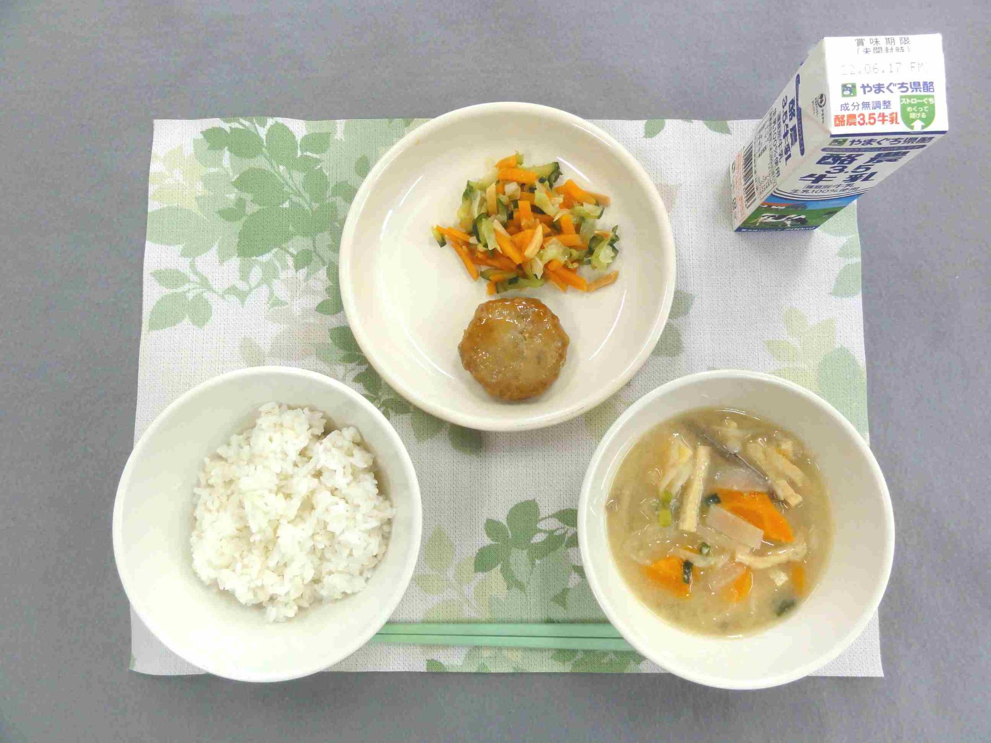 6月8日の給食の写真