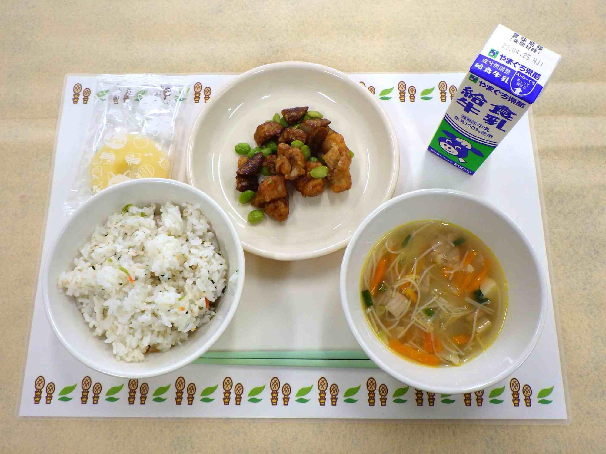 4月17日の給食の写真