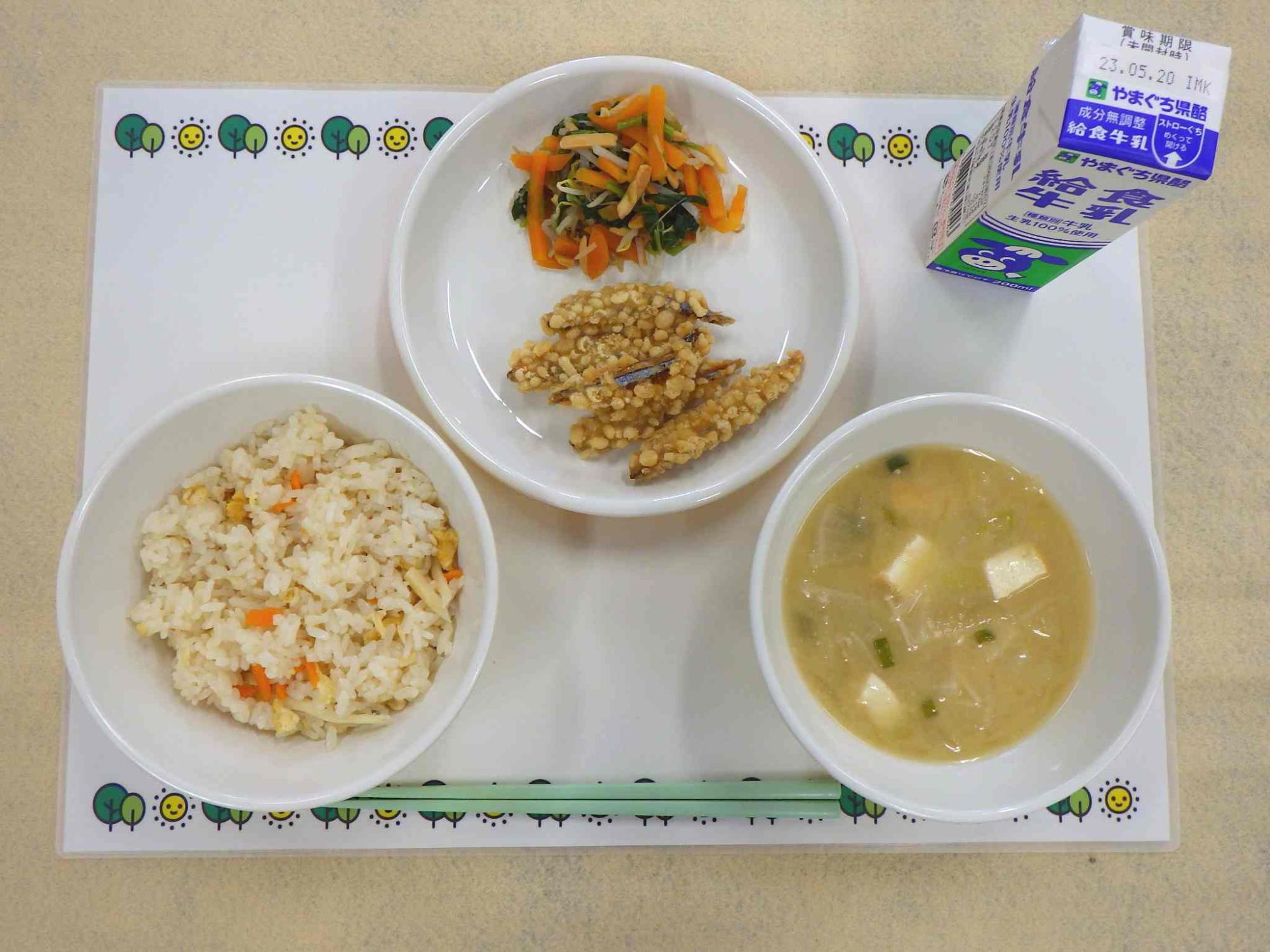 5月12日の給食の写真