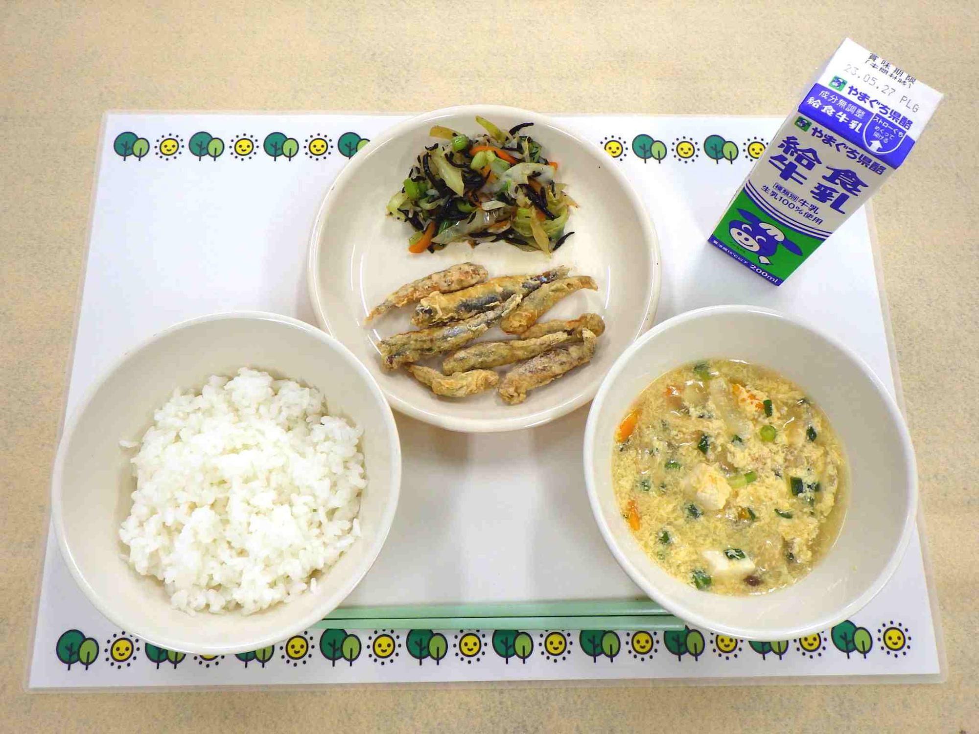 5月19日の給食の写真