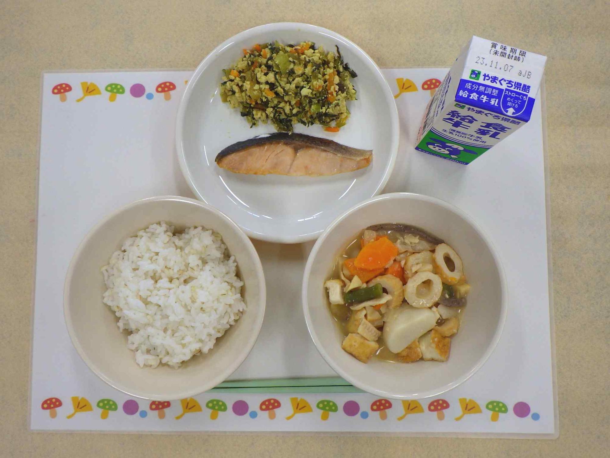 10月30日の給食の写真