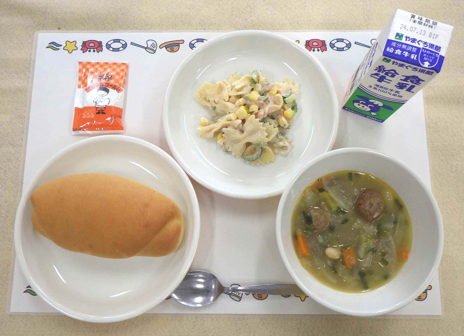 7月4日の給食の写真