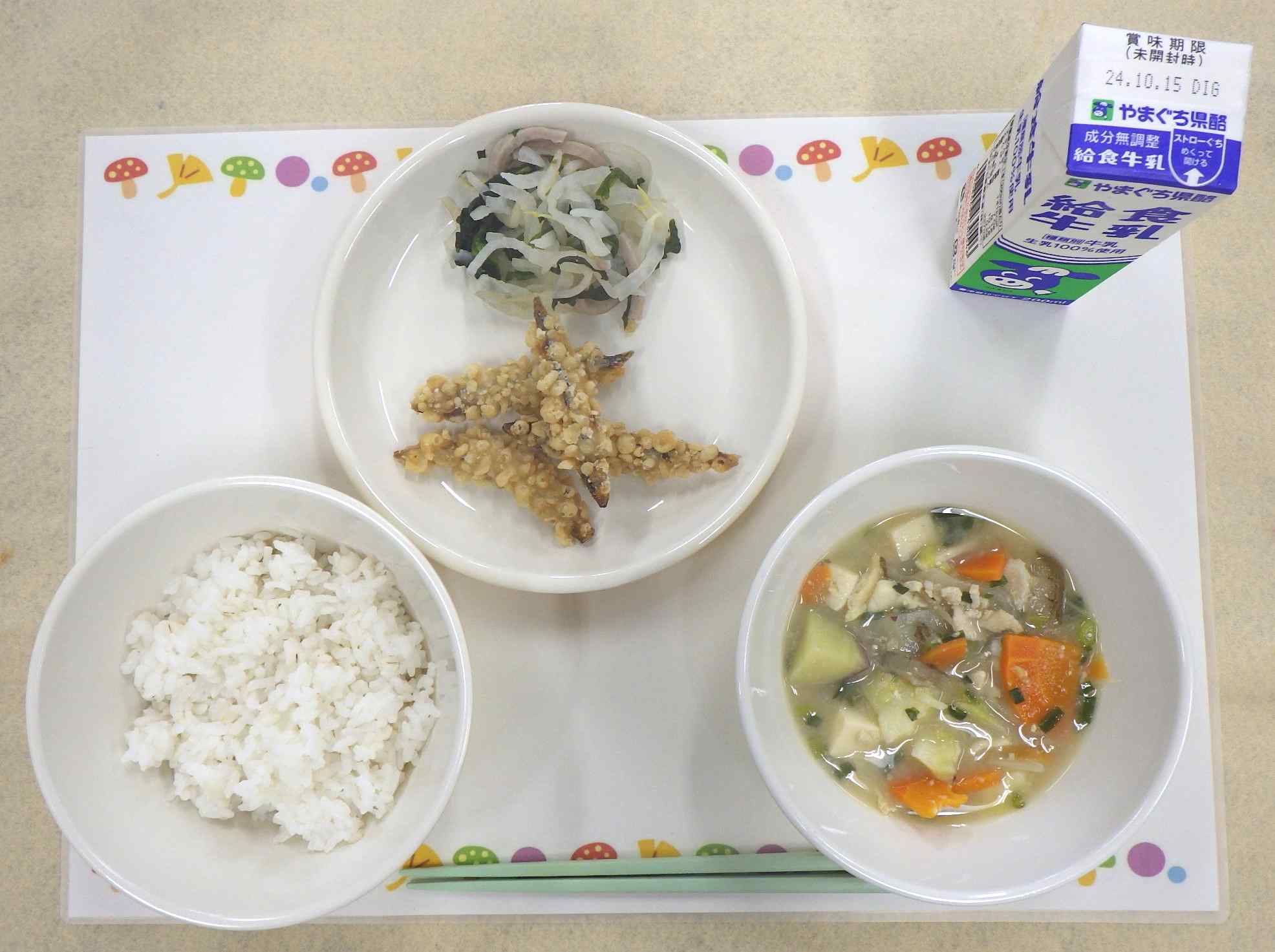 10月7日の給食の写真