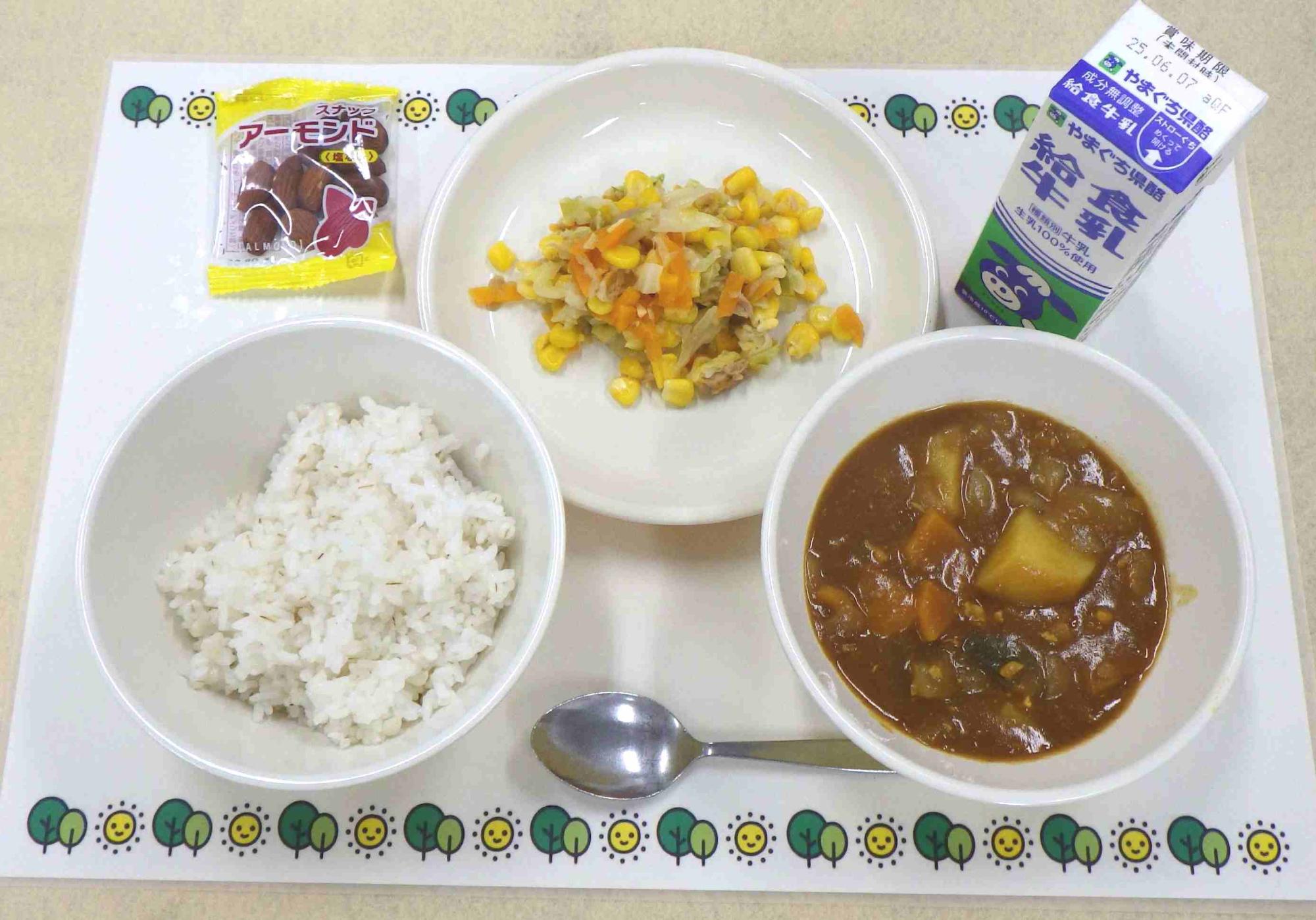 5月30日の給食の写真