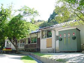 三輪幼稚園(私立)の外観の写真