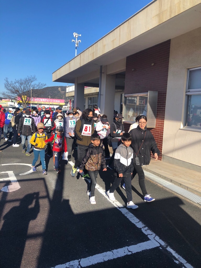 浅江コミュニティセンターを出発