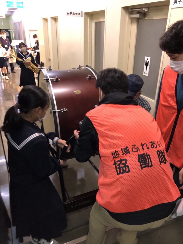 楽器の運搬2