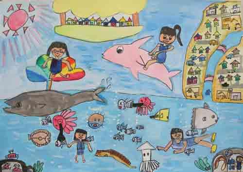 たくさんの海の生き物と遊ぶ絵画の写真