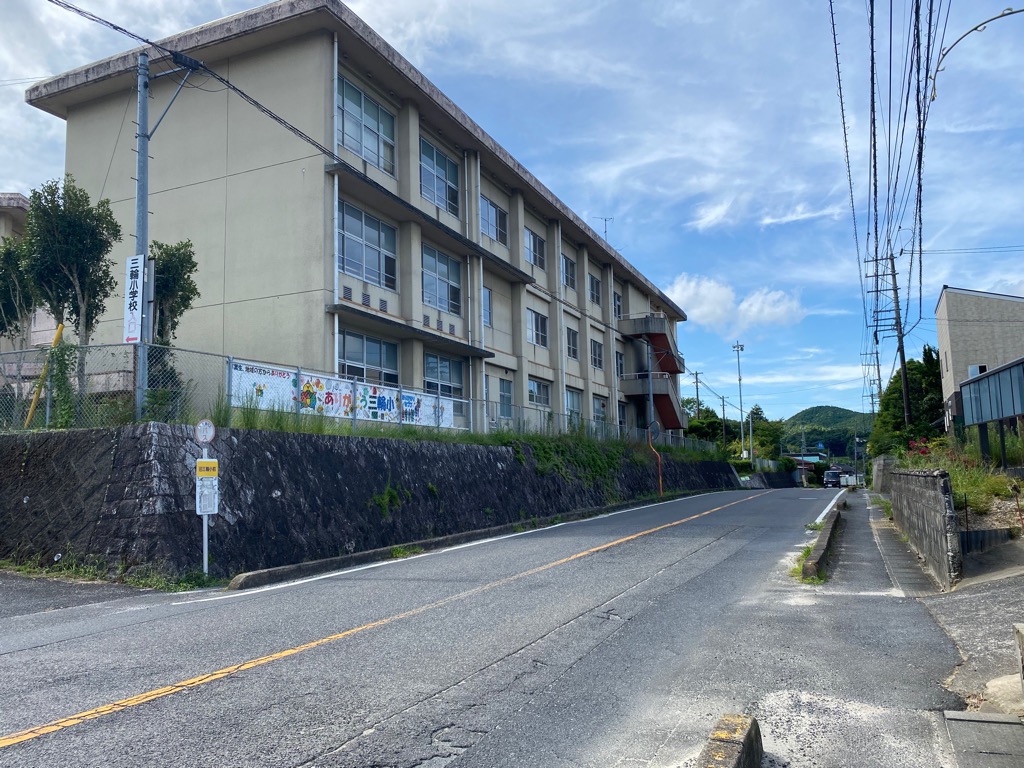 三輪小学校02