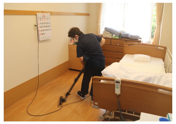 介護助手写真2