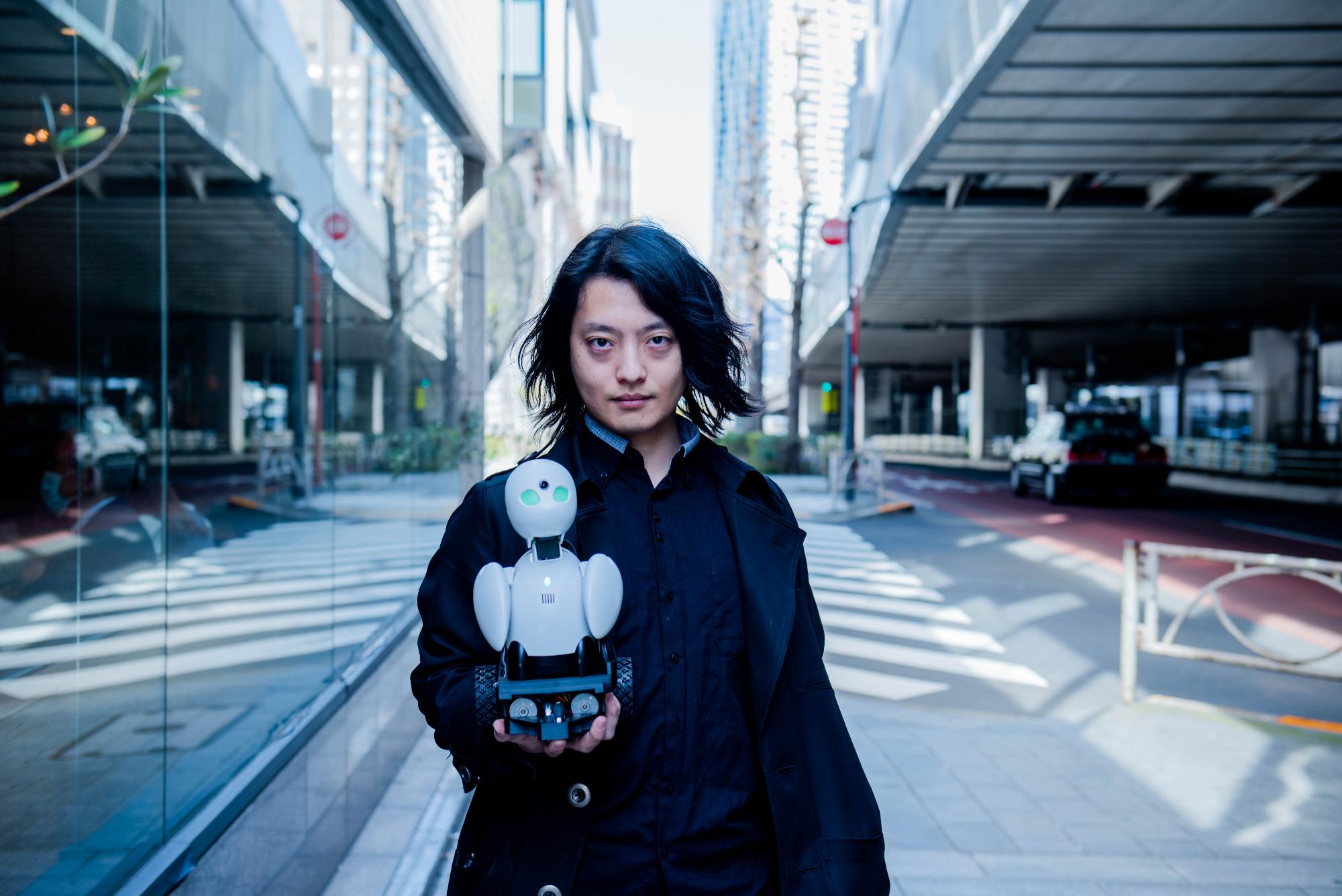 吉藤オリィ氏