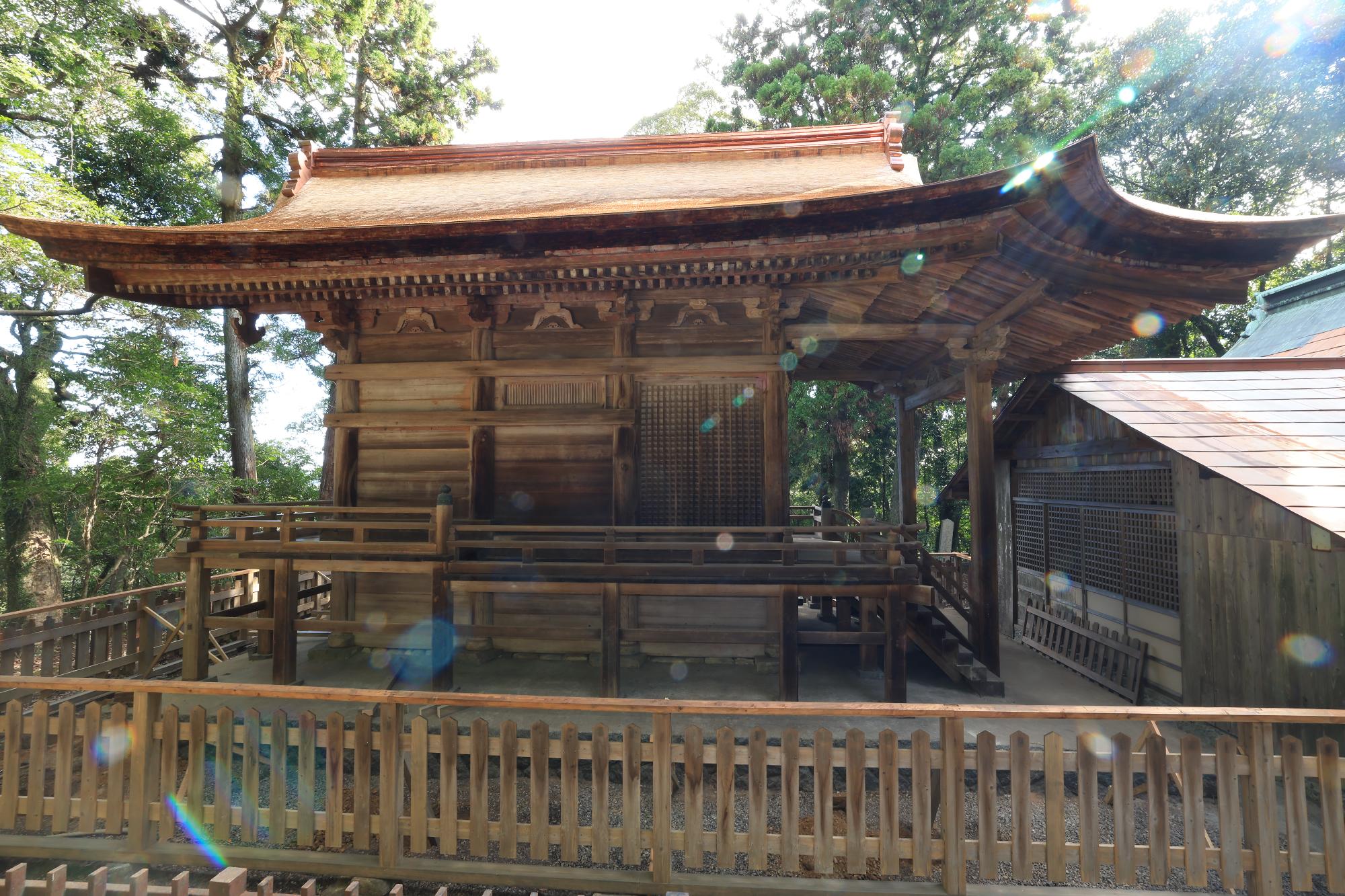 石城神社本殿の写真