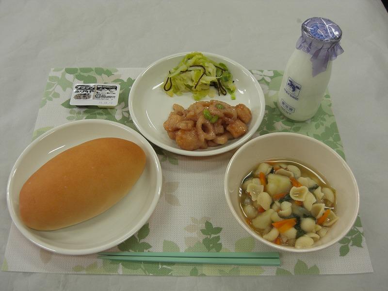 3月12日の給食の写真