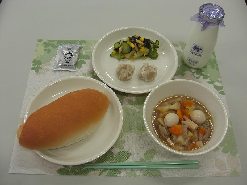 4月23日の給食の写真