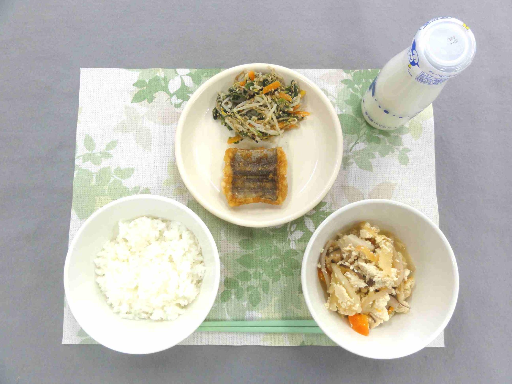 2月21日の給食の写真