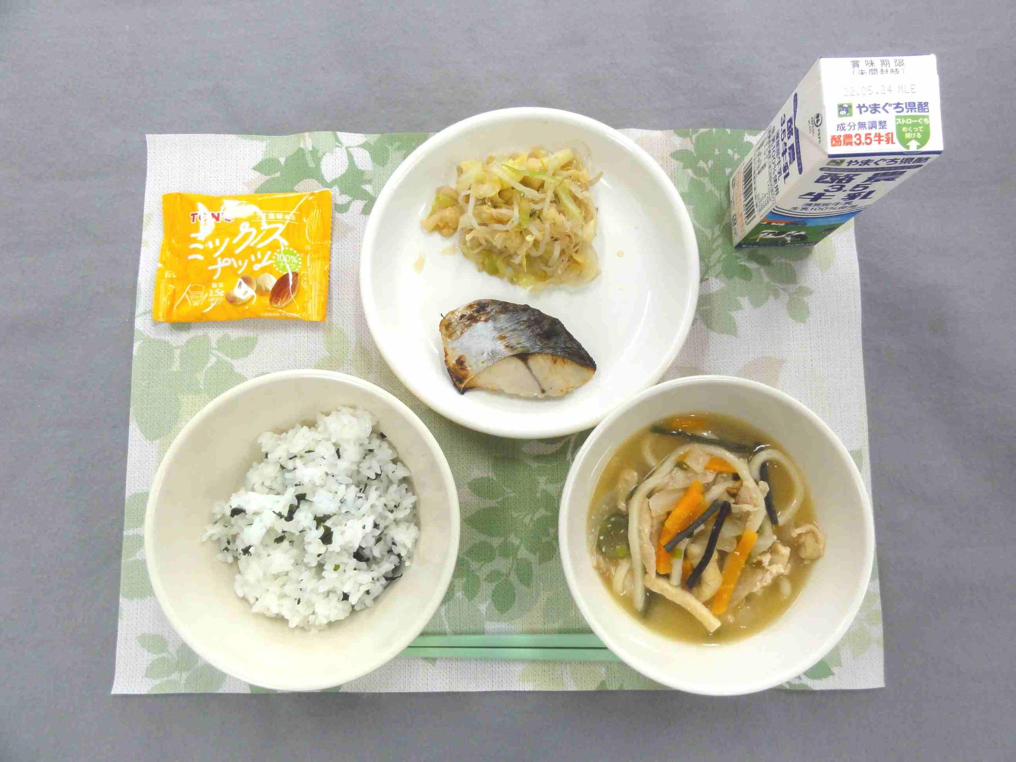 5月16日の給食の写真