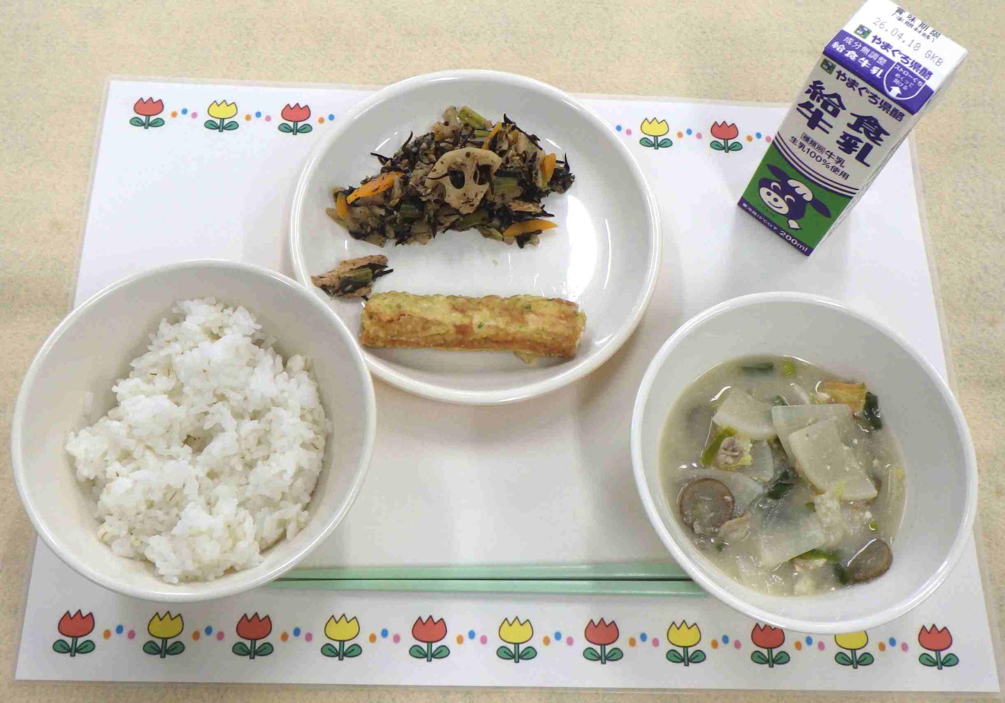 4月10日の給食の写真