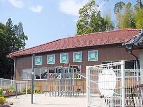 束荷幼稚園（私立）の外観の写真