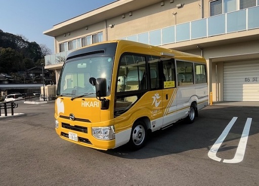 市営バス代車として運行します。