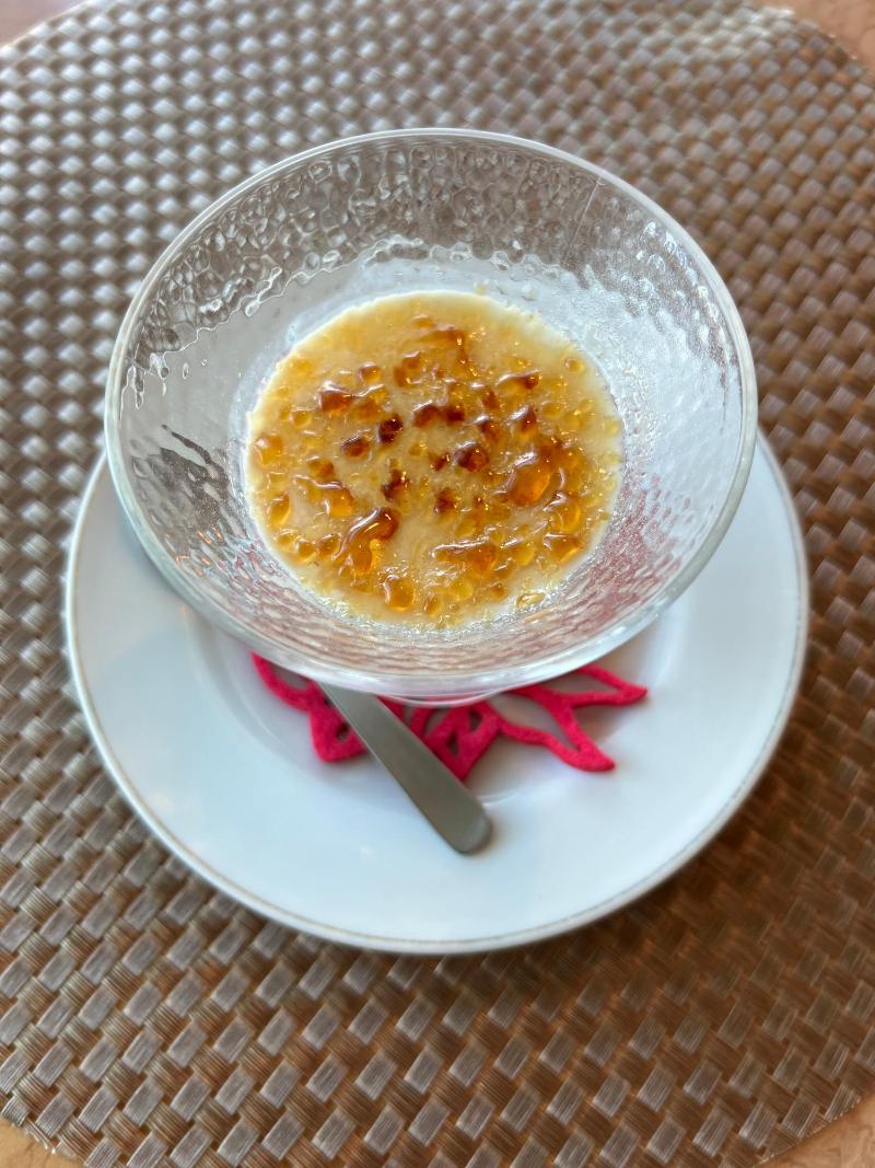 カンロ飴仕立て 自家製琥珀ブリュレプリン