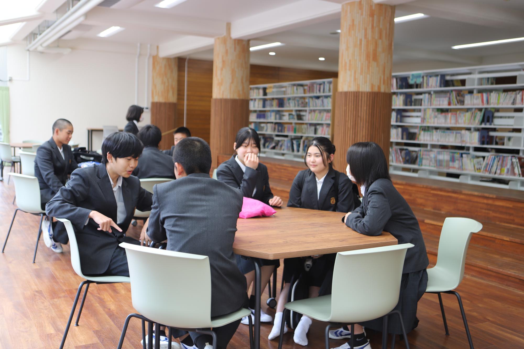 図書スペース1