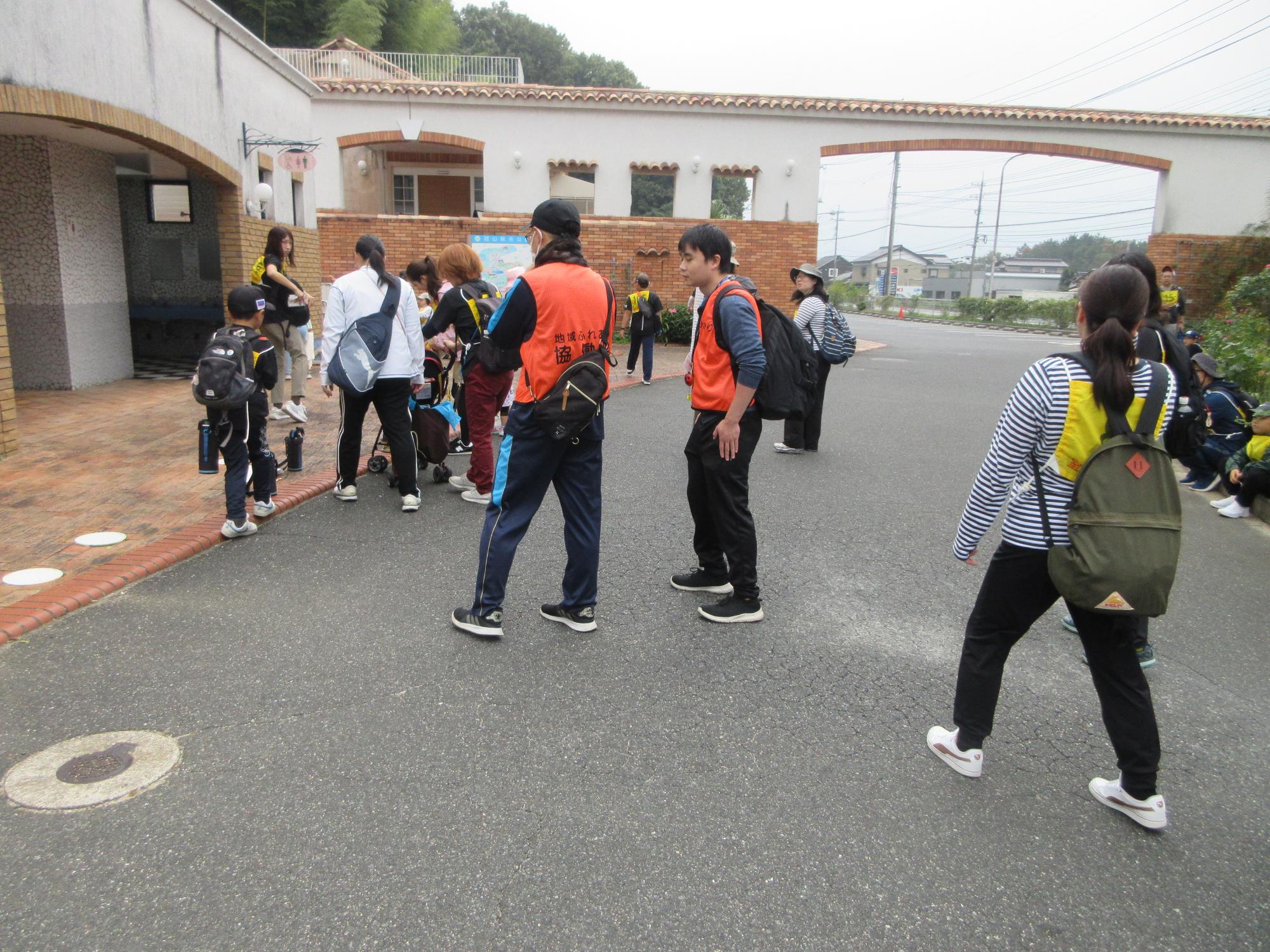 冠山天満宮に到着