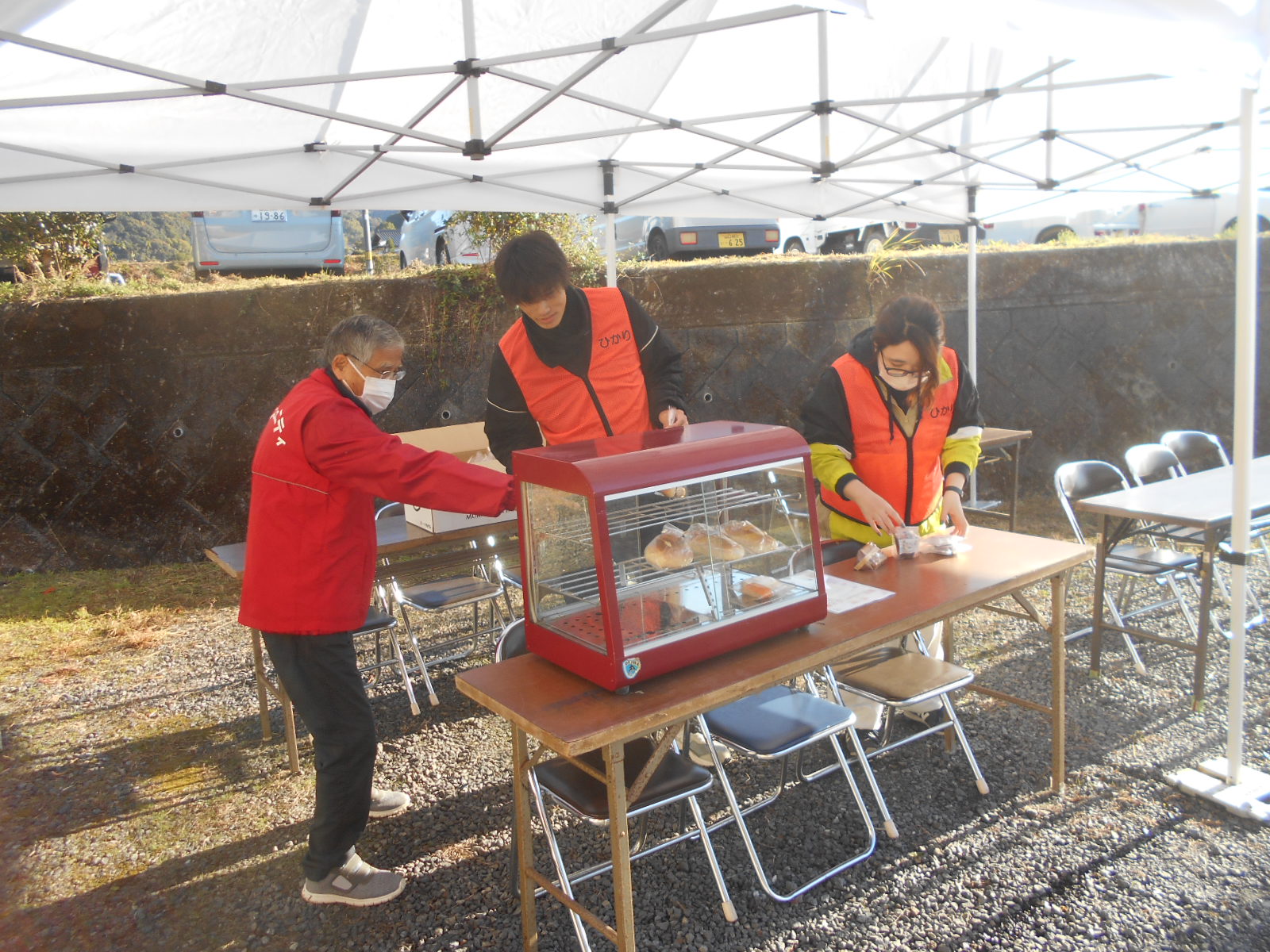 パン、スイーツの販売